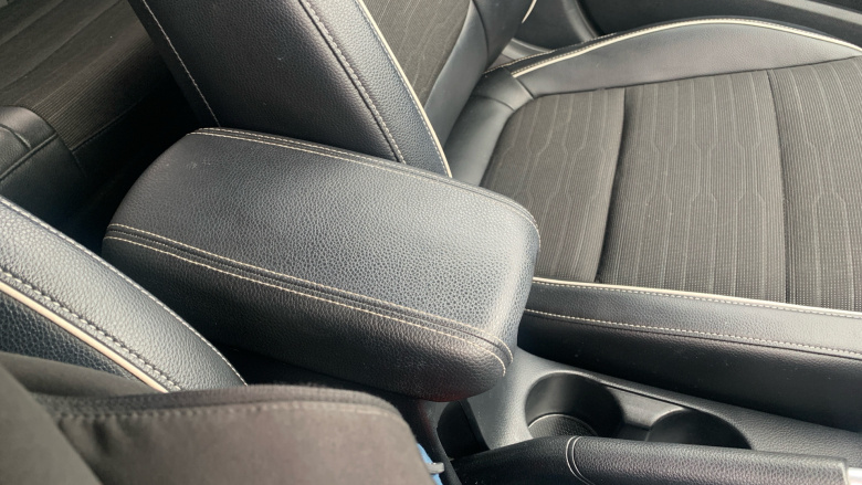 Kia Stonic 1.0T GDi 48V GT-Line 5dr Petrol Estate